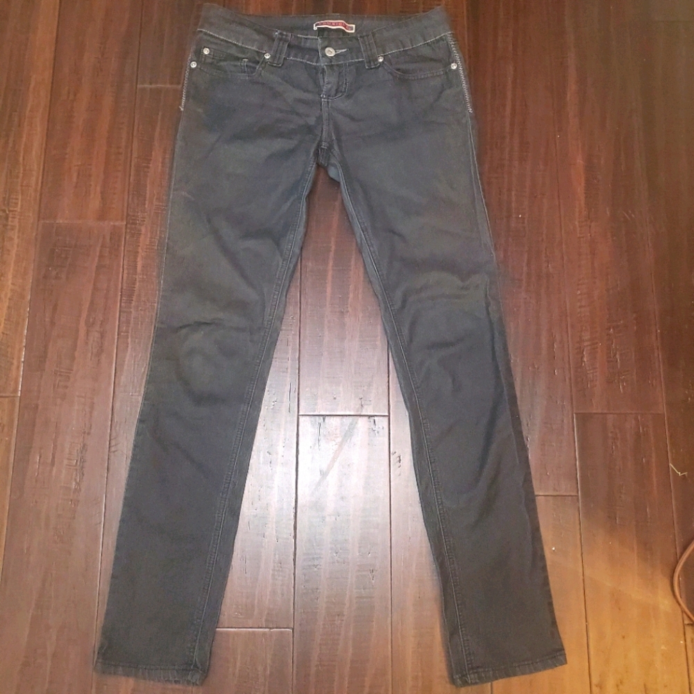 Younique Skinny Jeans sz 7